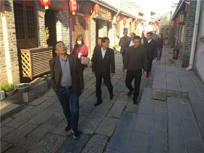 尊时凯龙·(中国区)人生就是搏