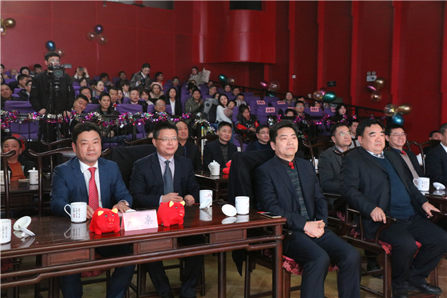 尊时凯龙·(中国区)人生就是搏