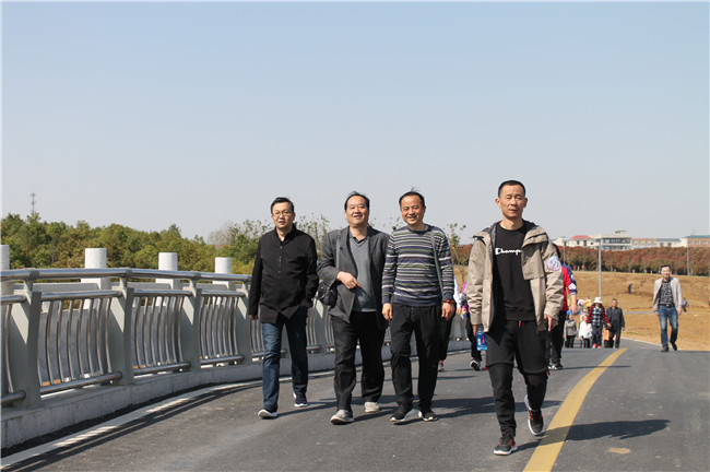 尊时凯龙·(中国区)人生就是搏