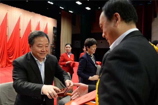 尊时凯龙·(中国区)人生就是搏