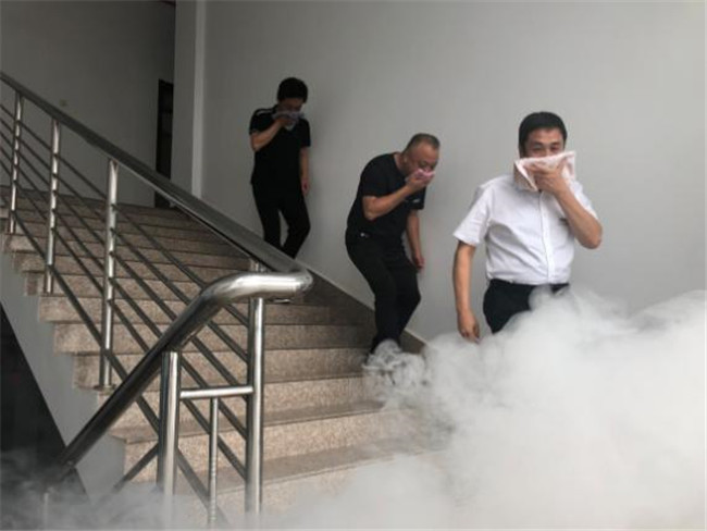 尊时凯龙·(中国区)人生就是搏