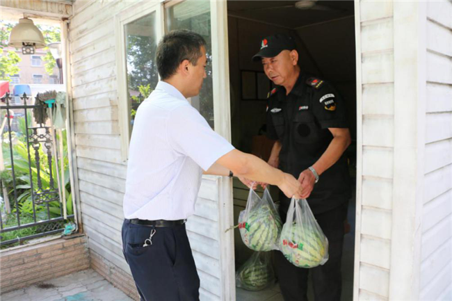 尊时凯龙·(中国区)人生就是搏