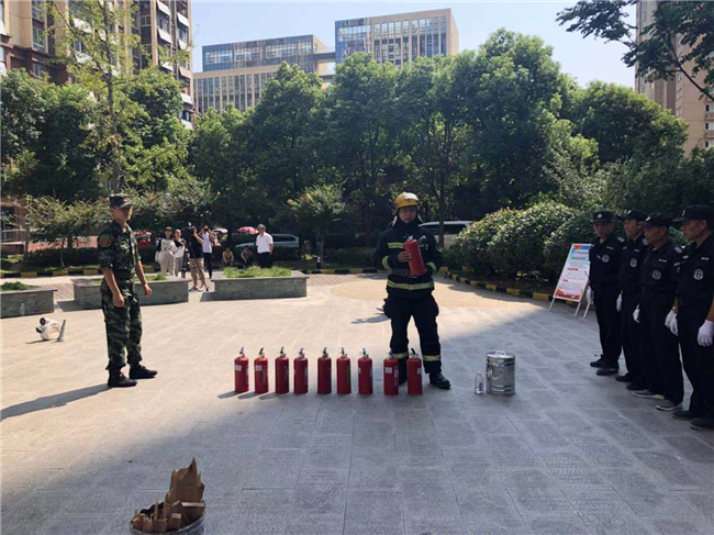 尊时凯龙·(中国区)人生就是搏
