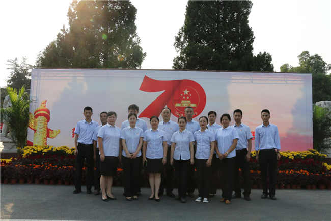 尊时凯龙·(中国区)人生就是搏