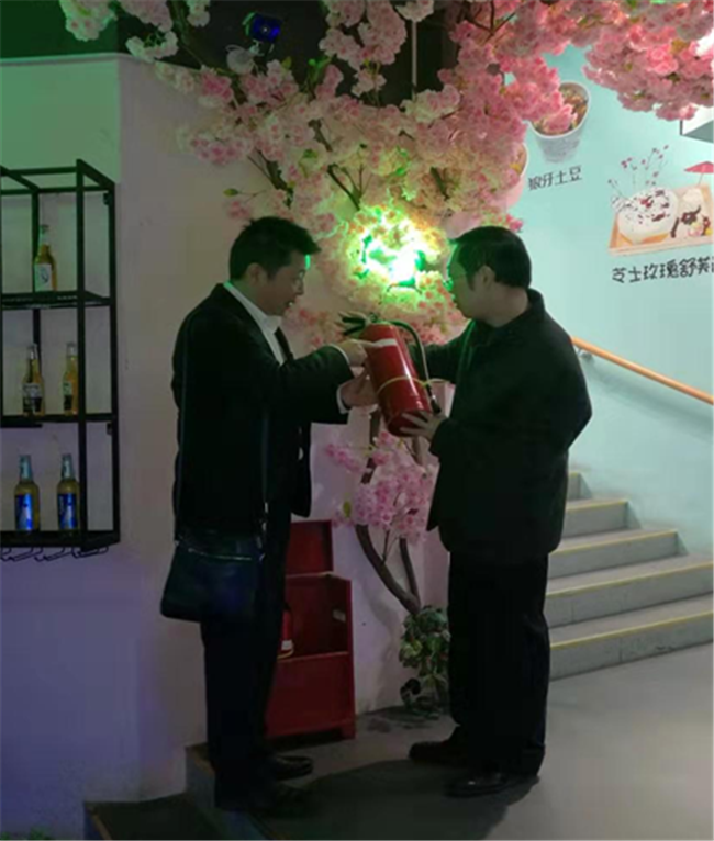 尊时凯龙·(中国区)人生就是搏