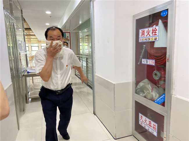 尊时凯龙·(中国区)人生就是搏