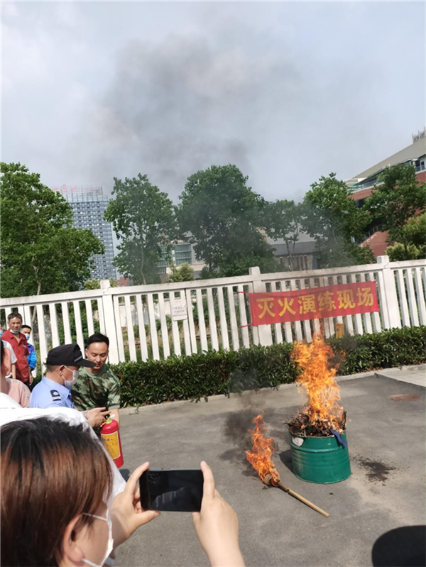 尊时凯龙·(中国区)人生就是搏