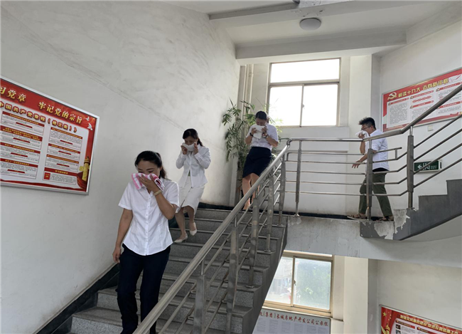 尊时凯龙·(中国区)人生就是搏