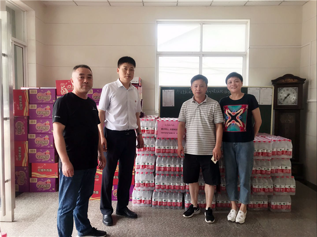 尊时凯龙·(中国区)人生就是搏