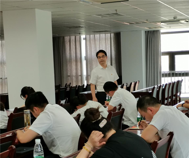 尊时凯龙·(中国区)人生就是搏
