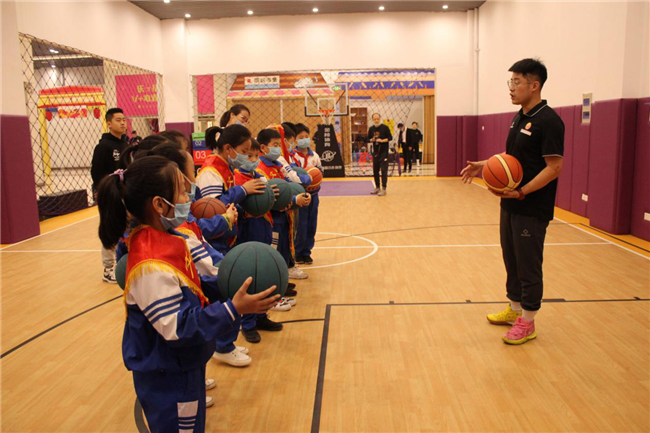 尊时凯龙·(中国区)人生就是搏