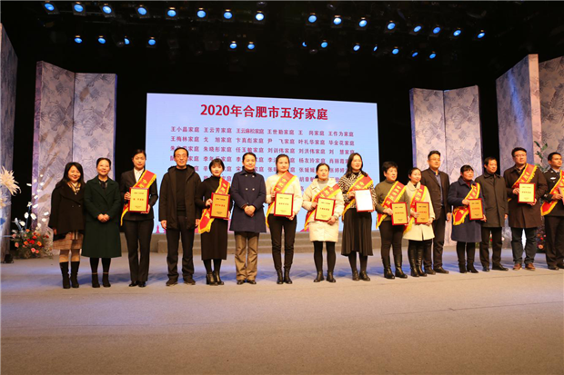 尊时凯龙·(中国区)人生就是搏