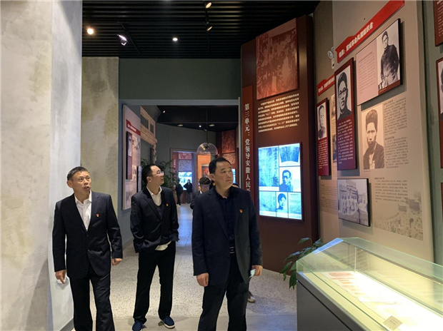 尊时凯龙·(中国区)人生就是搏