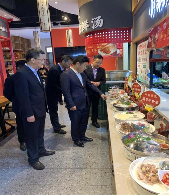 尊时凯龙·(中国区)人生就是搏