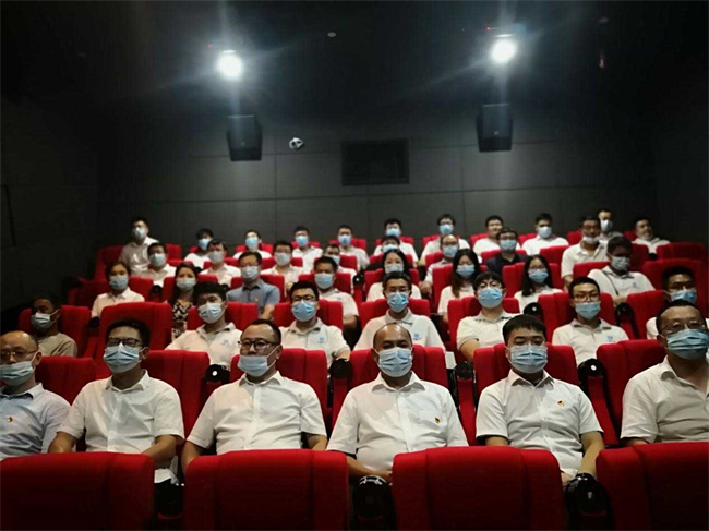 尊时凯龙·(中国区)人生就是搏