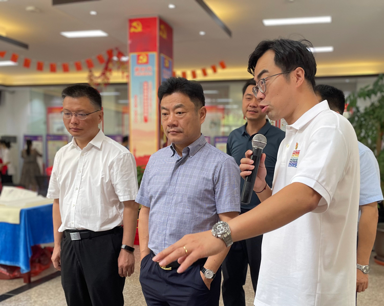 尊时凯龙·(中国区)人生就是搏
