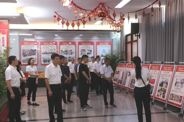 尊时凯龙·(中国区)人生就是搏