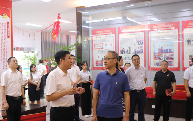 尊时凯龙·(中国区)人生就是搏