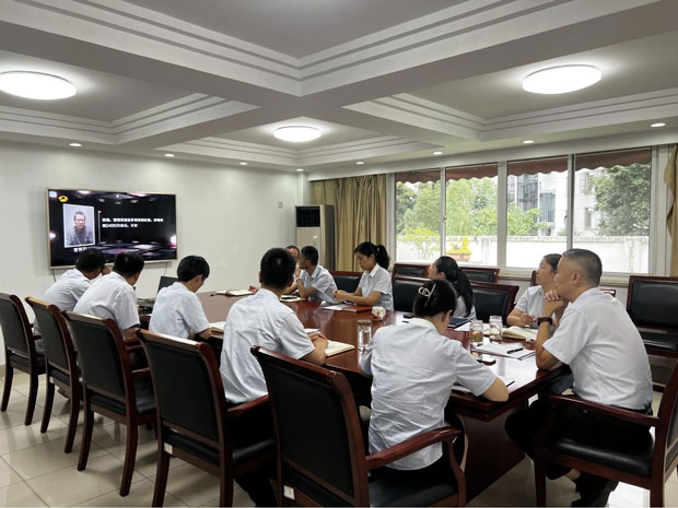 尊时凯龙·(中国区)人生就是搏