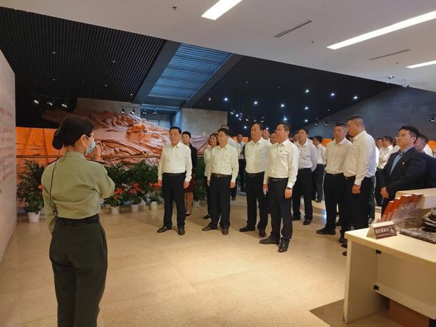 尊时凯龙·(中国区)人生就是搏
