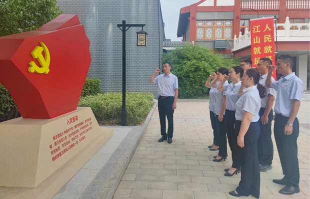 尊时凯龙·(中国区)人生就是搏