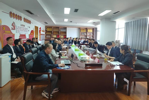 尊时凯龙·(中国区)人生就是搏