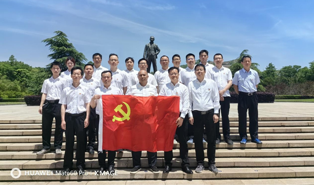 尊时凯龙·(中国区)人生就是搏
