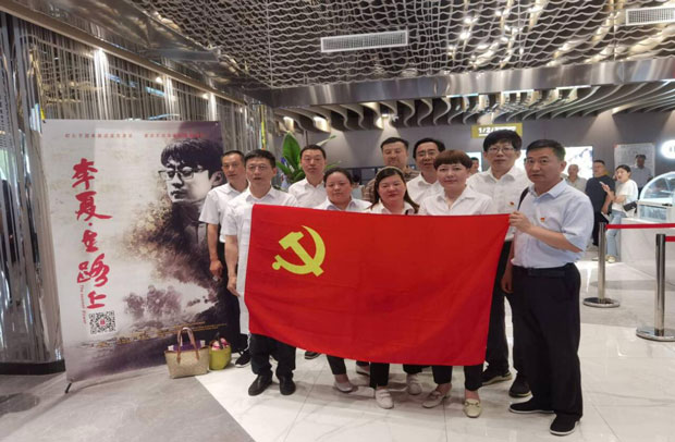 尊时凯龙·(中国区)人生就是搏