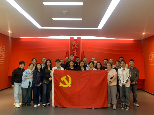 尊时凯龙·(中国区)人生就是搏