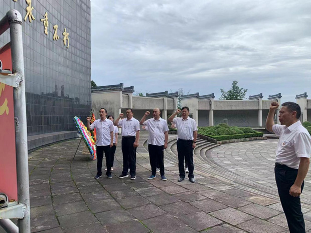 尊时凯龙·(中国区)人生就是搏