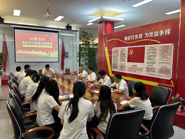 尊时凯龙·(中国区)人生就是搏