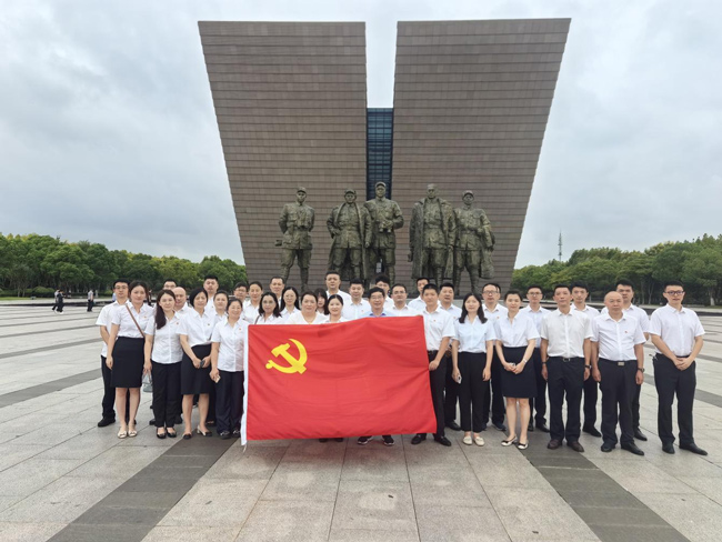 尊时凯龙·(中国区)人生就是搏