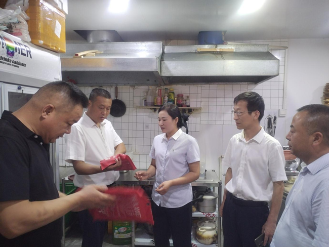 尊时凯龙·(中国区)人生就是搏