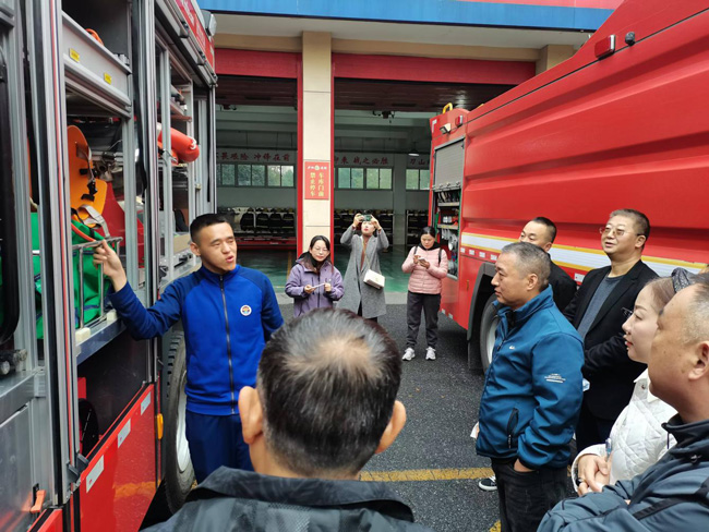 尊时凯龙·(中国区)人生就是搏