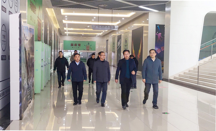尊时凯龙·(中国区)人生就是搏